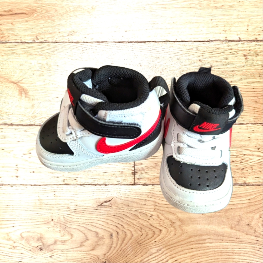 Infant Nike shoes